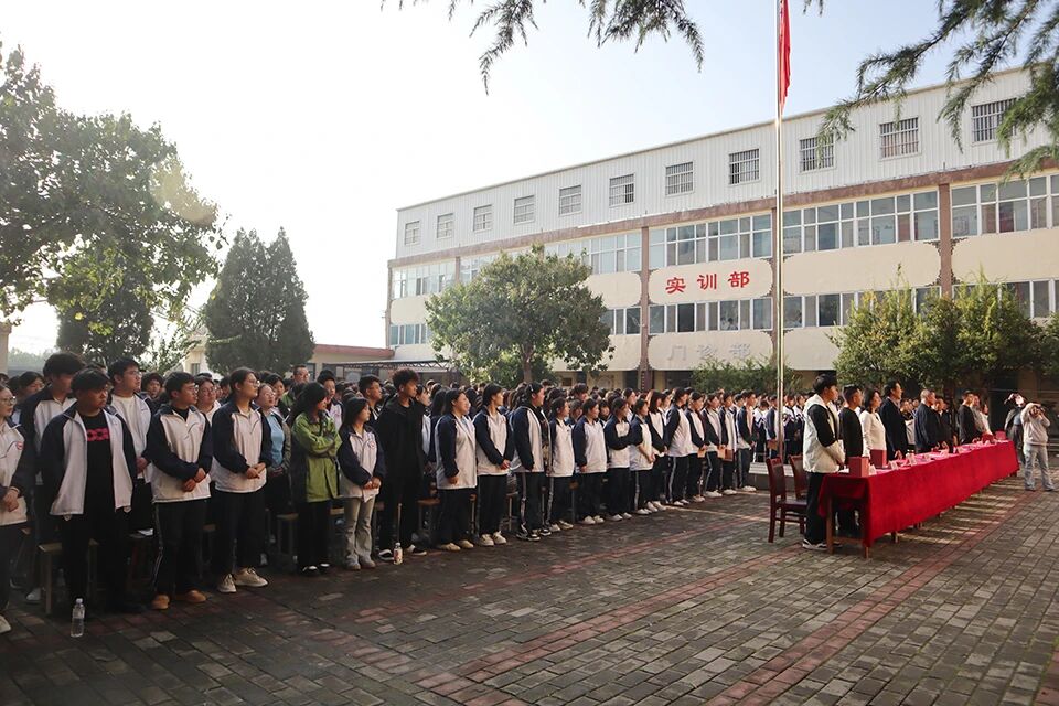微信图片_2025-10-20_092532_898.jpg