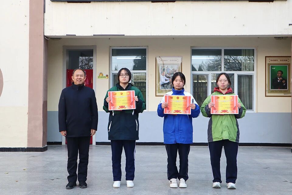 微信图片_2025-12-05_103051_296.jpg 微信图片_2025-12-05_103051_296.jpg