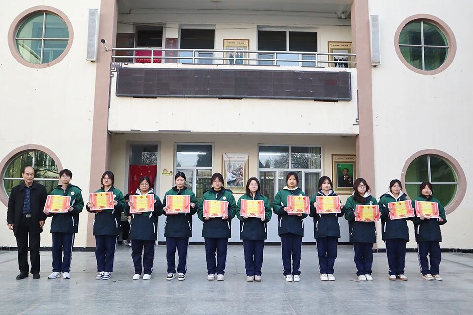 微信图片_2025-12-05_103119_591.jpg 微信图片_2025-12-05_103119_591.jpg