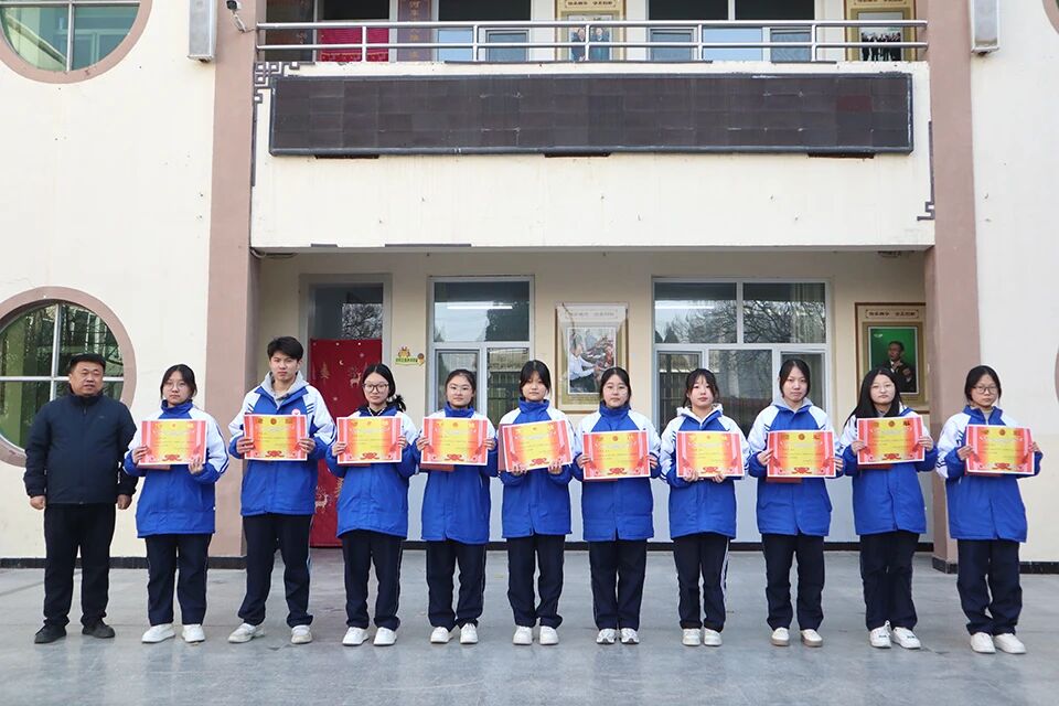 微信图片_2025-12-05_103135_640.jpg 微信图片_2025-12-05_103135_640.jpg