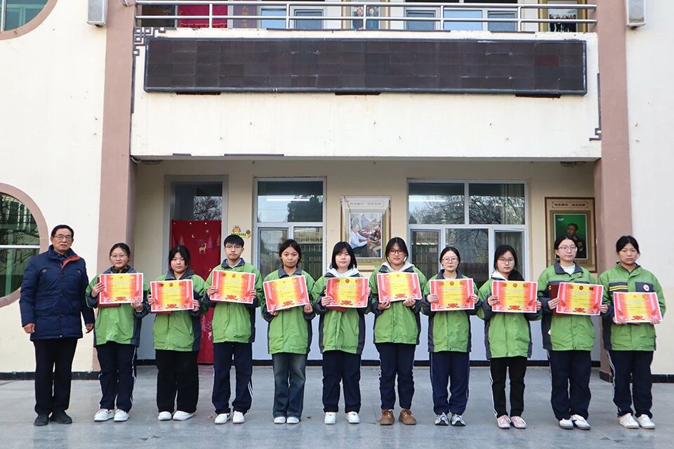 微信图片_2025-12-05_103152_264.jpg 微信图片_2025-12-05_103152_264.jpg