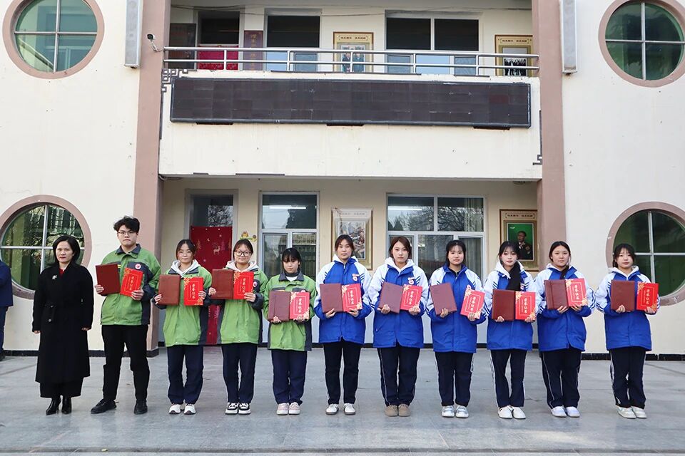 微信图片_2025-12-05_103219_225.jpg 微信图片_2025-12-05_103219_225.jpg