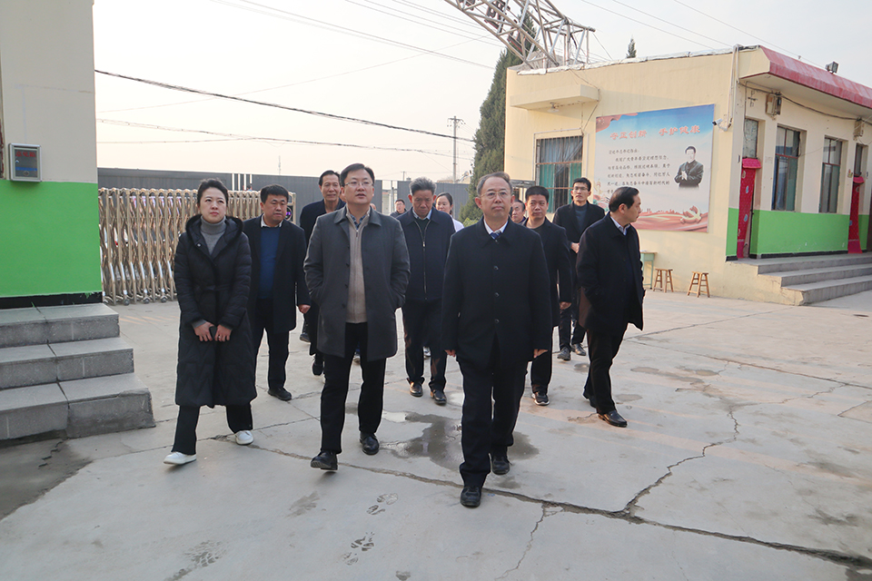 省教育厅职业教育与成人教育处处长韩瑞勇一行深入我校调研指导